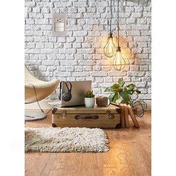 Placa 2 Apagadores Sencillos 1 Contacto Lucek modelo BP19MP