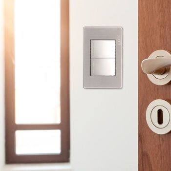 Placa 1 Apagador Escalera 1 Apagador Sencillo Lucek BP023MP