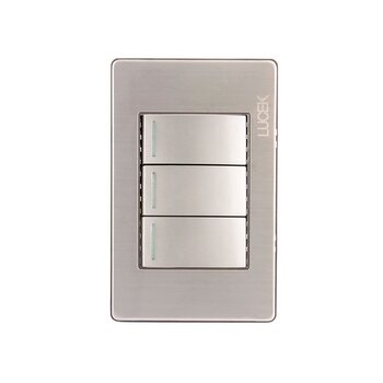 Placa 3 Apagadores Sencillos Plateado marca Lucek modelo BP03MP