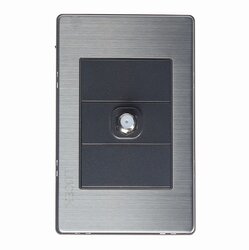 Placa Toma Coaxial Anodizada marca Lucek modelo BP18MA